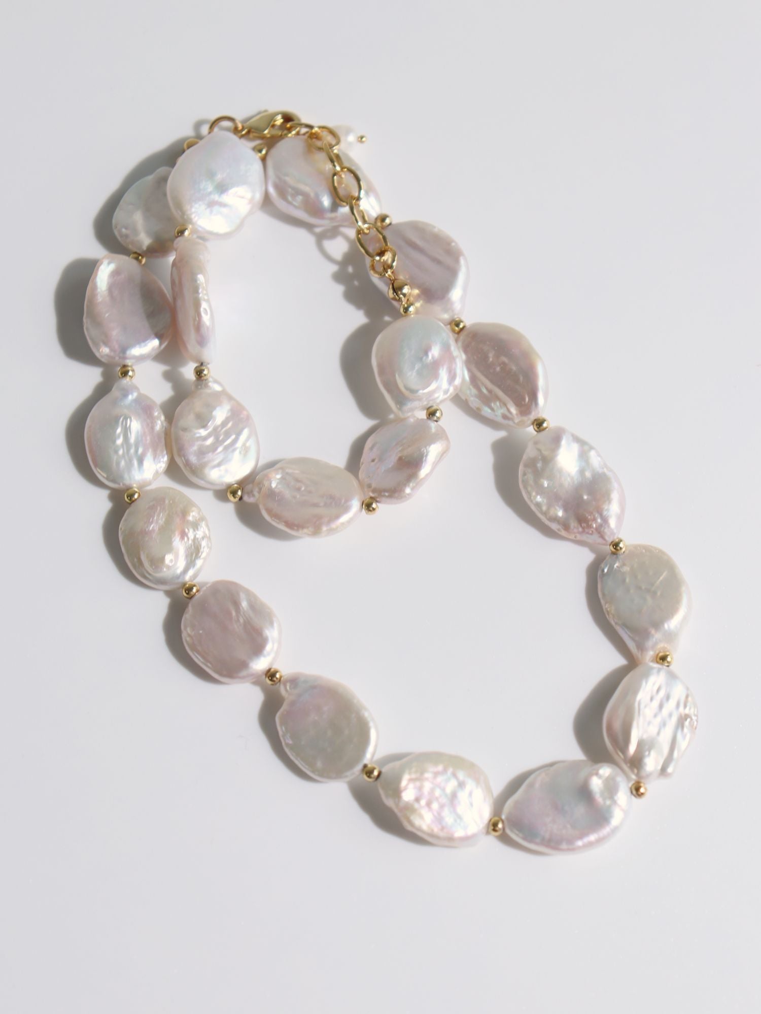 Elegant Rebellion Baroque Pearl Statement Necklace - floysun