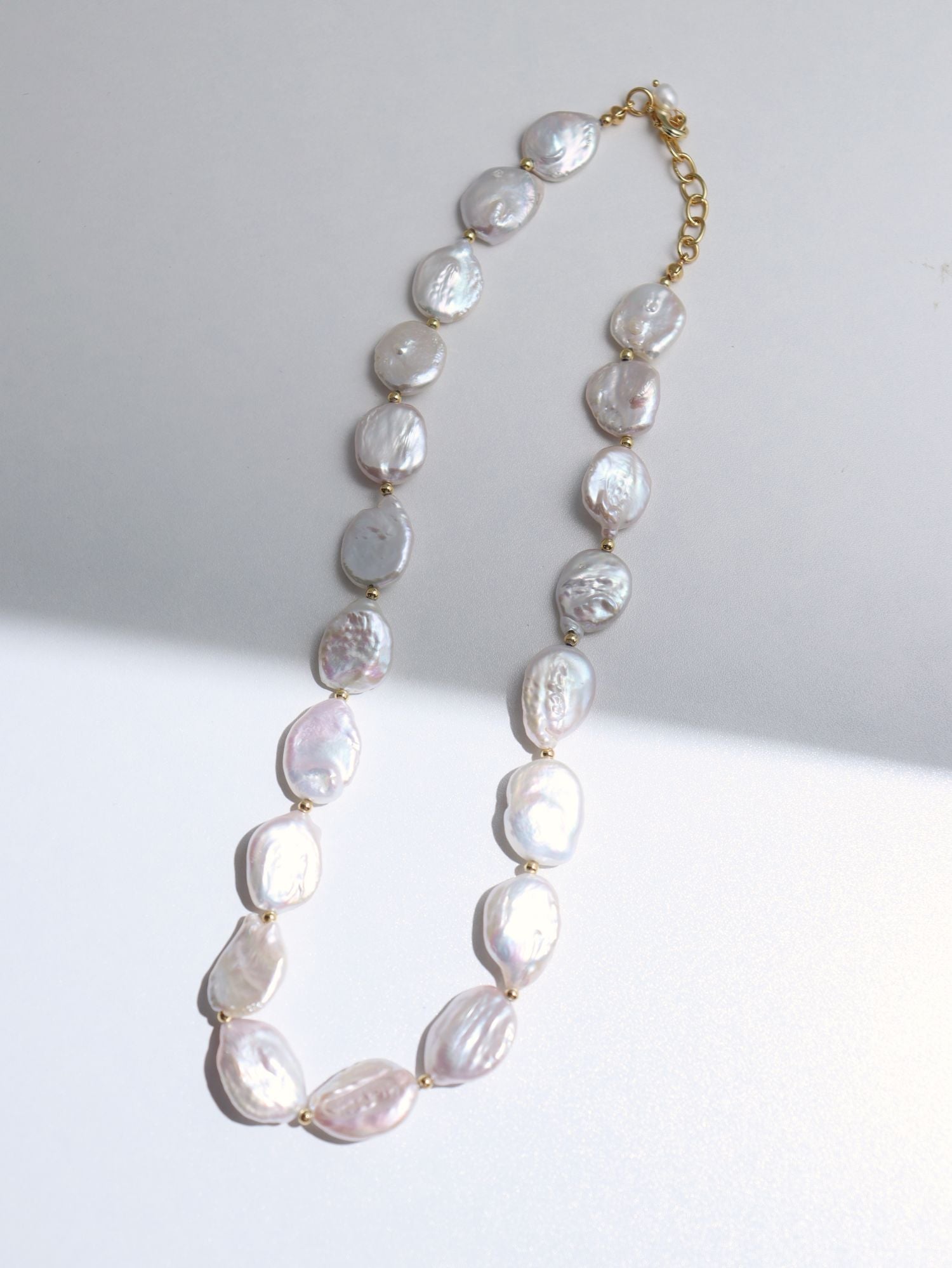 Elegant Rebellion Baroque Pearl Statement Necklace - floysun