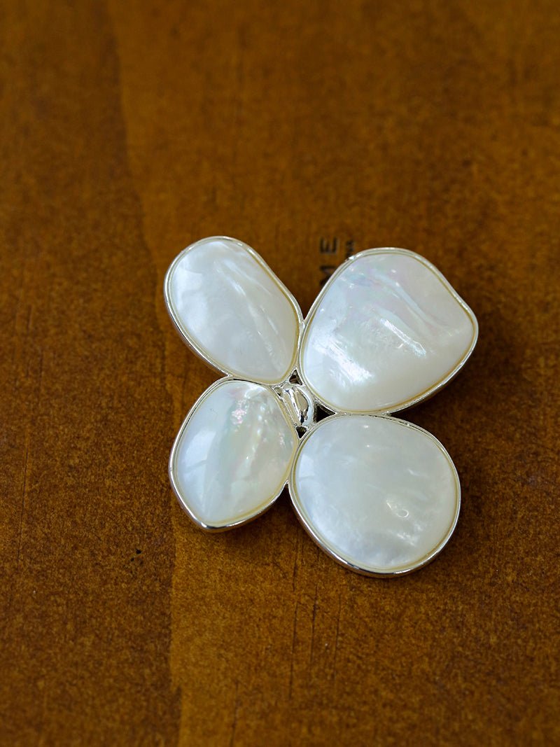 Elegant Temperament Natural White Mother - of - pearl Lilac Brooch - floysun