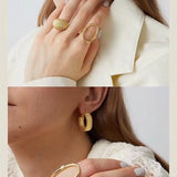 Elegant Vertical Stripe Ring - floysun