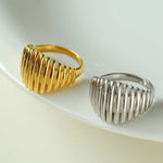 Elegant Vertical Stripe Ring - floysun