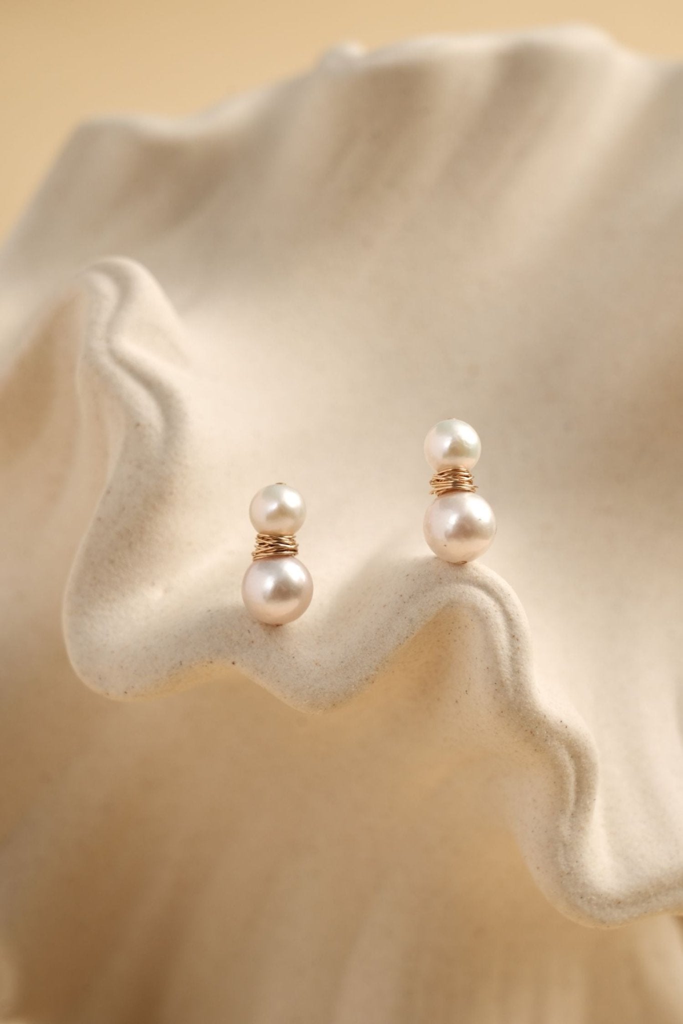 Embellished Series Snowman Pearl Studs Earrings - floysun