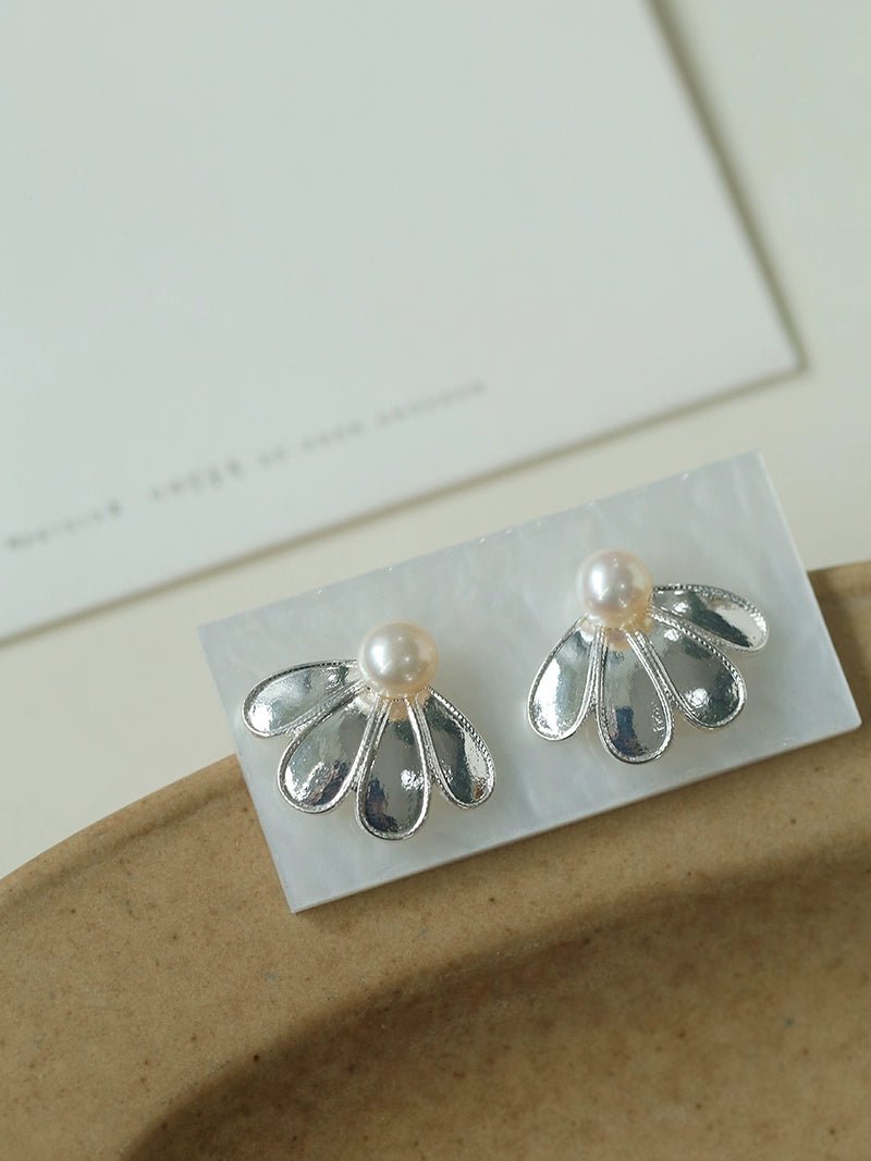 Ethnic Style Single Soma Flower Pearl Earrings - floysun