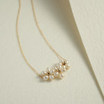 Falling Petals Series Narcissus Pearl Necklace - floysun