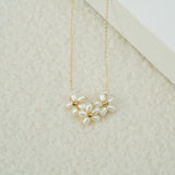 Falling Petals Series Narcissus Pearl Necklace - floysun