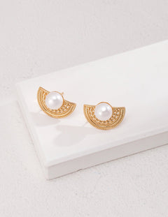 Fan-Shaped Pearl Stud Earrings - floysun