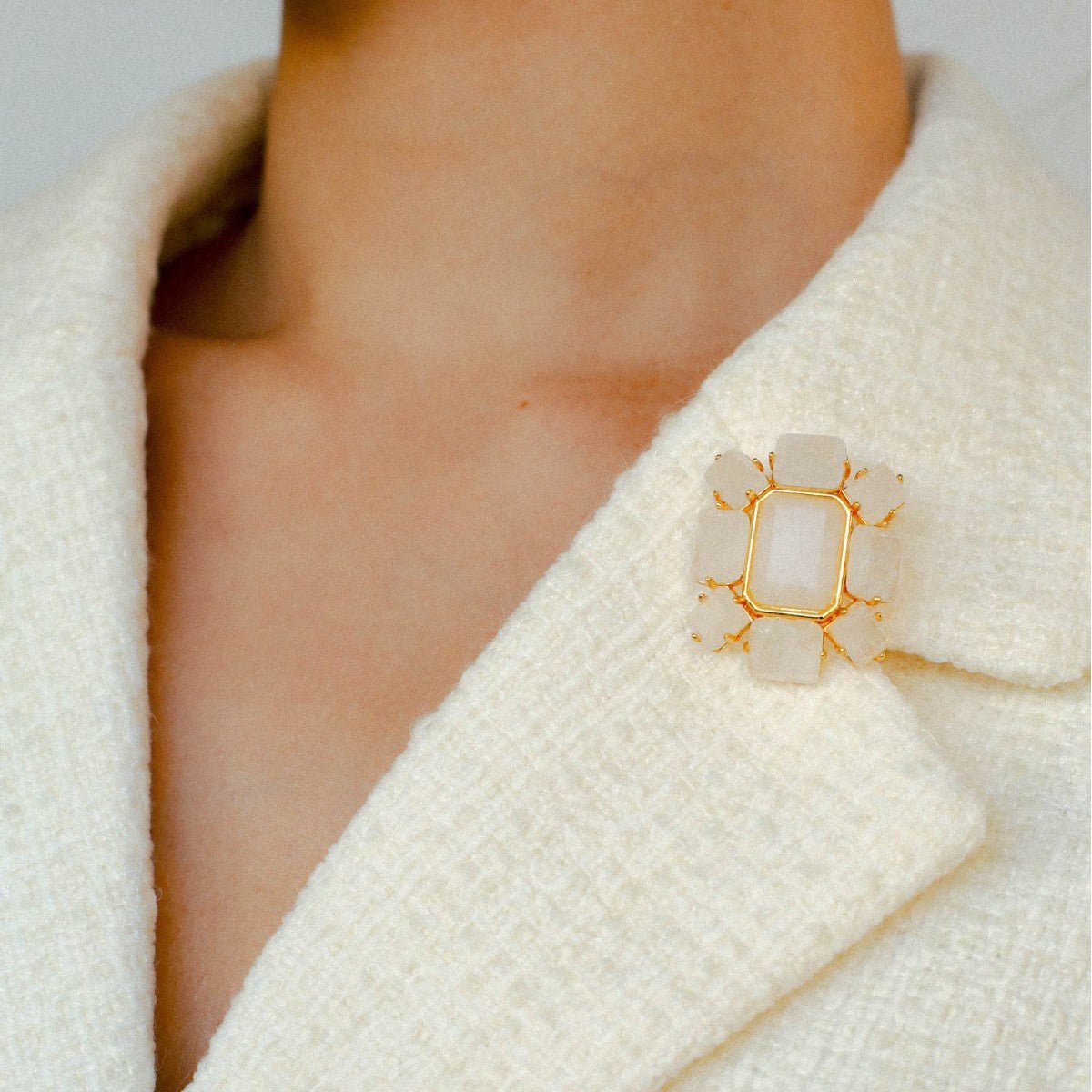 Fashion Rock Sugar White Crystal Brooch - floysun