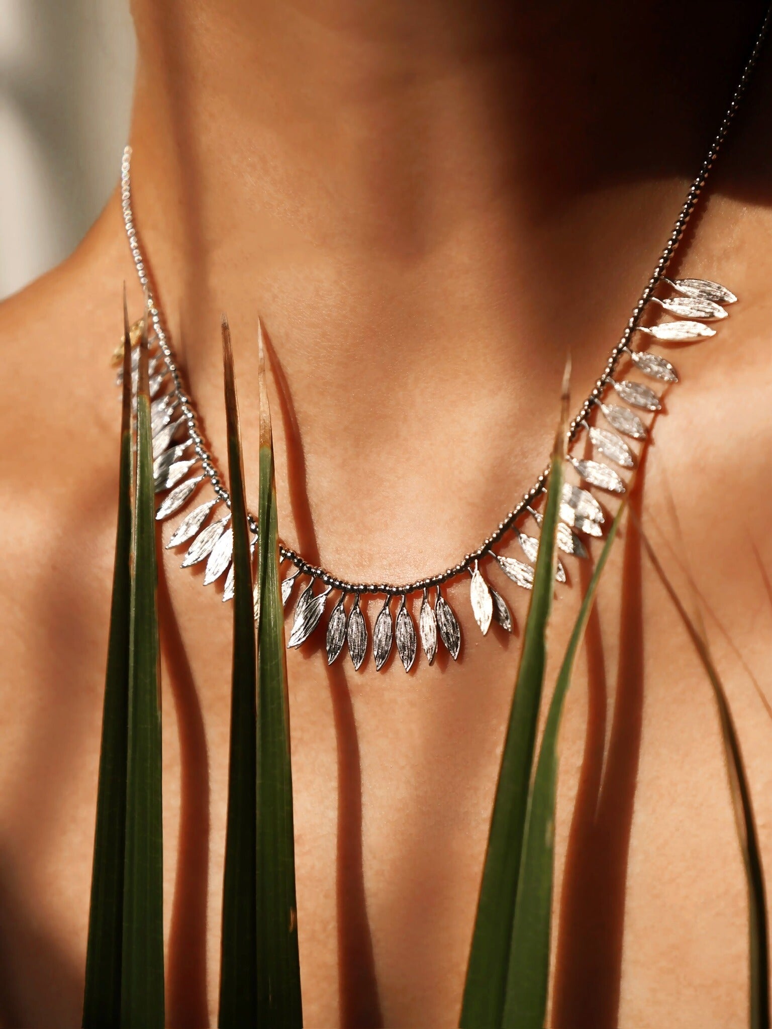 Flora Collection Leafy Tassel Silver Necklace - floysun