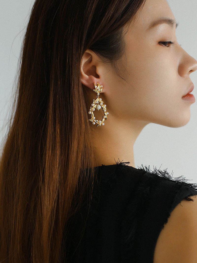 Floral Freshwater Pearl Drop Earrings - floysun