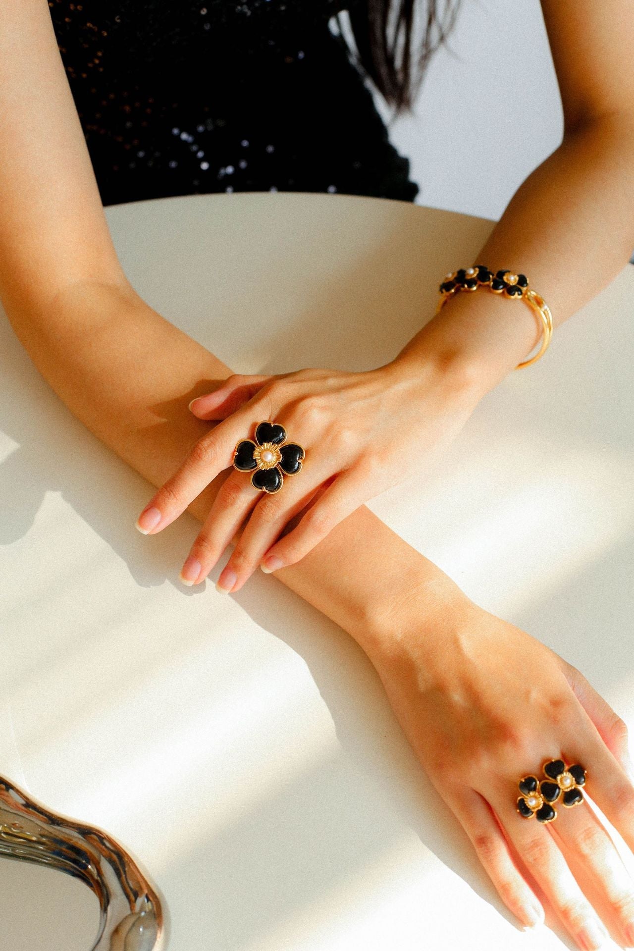 Four - leaf Clover Bangle Bracelets With Black Agate White Crystal Rose Quartz - floysun