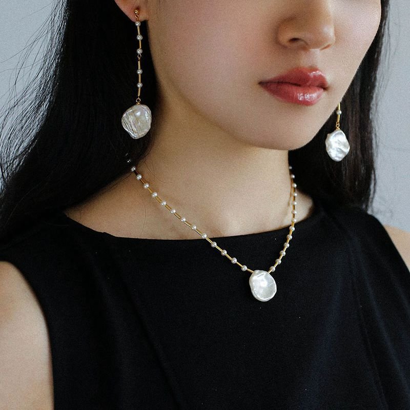 French Large Petal Baroque Pearls Stitching Beaded Clavicle Necklaces - floysun