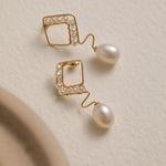 Geometric Series Wave Pearl Teardrop Earrings - floysun