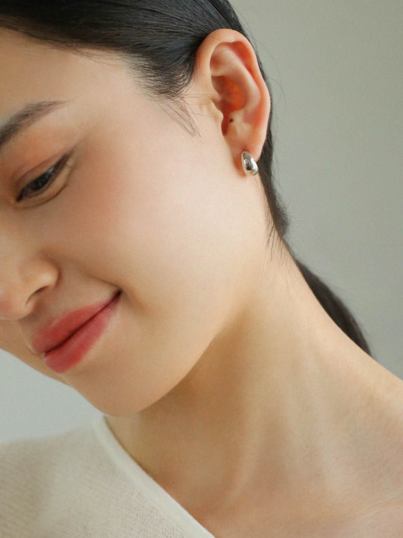 Glossy Water Drop Huggie Earrings - floysun