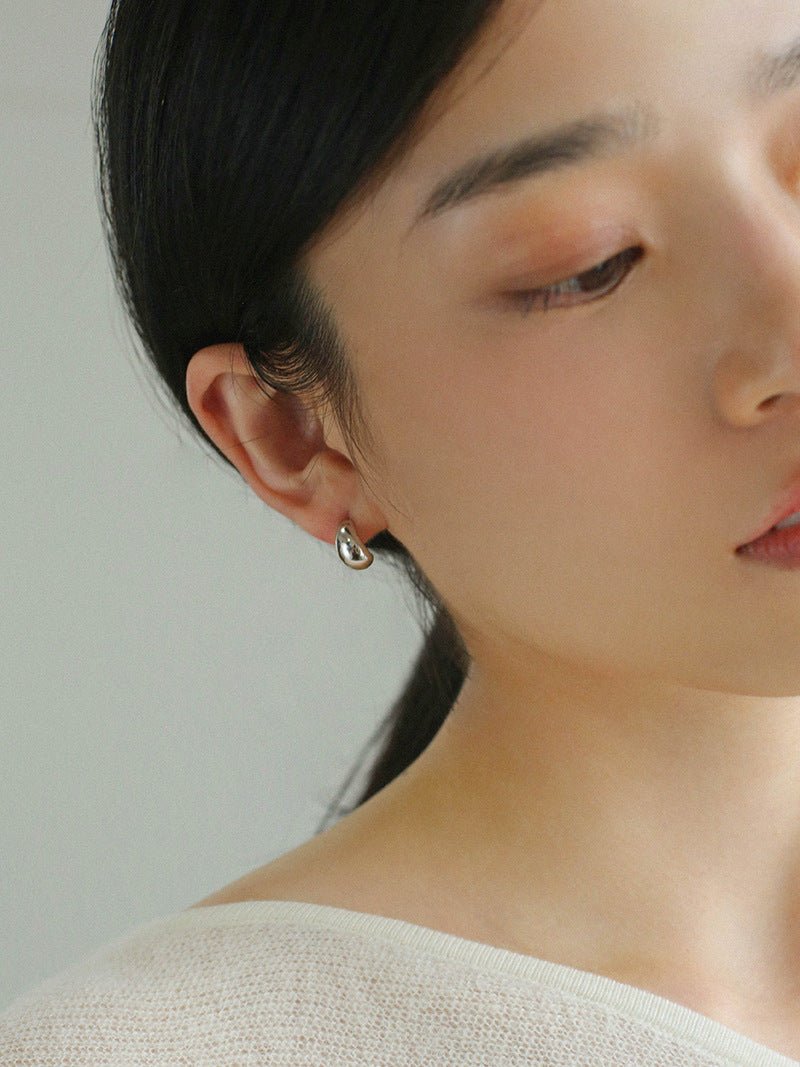 Glossy Water Drop Huggie Earrings - floysun