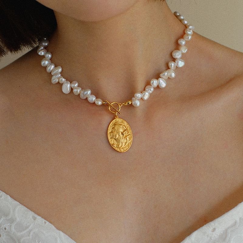 Goddess Statue Pendant Baroque Pearl Necklace - floysun