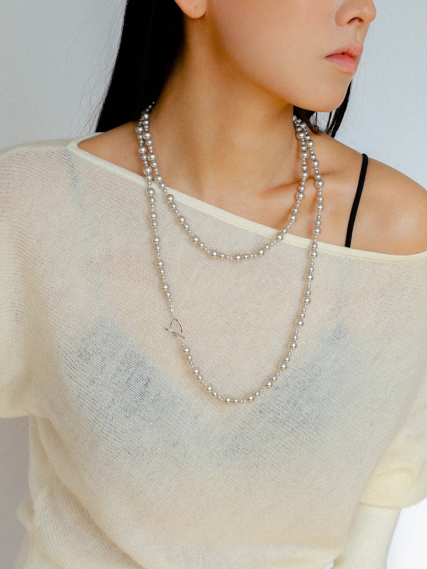 Gradient Artificial Pearls Beaded Necklace Sweater Chain - floysun