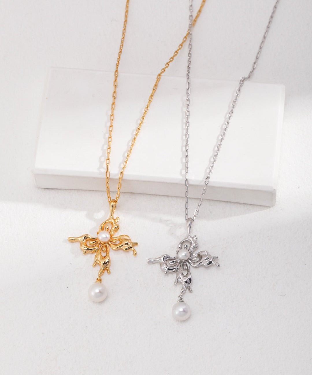 Hollow Butterfly Pearl Necklaces - floysun