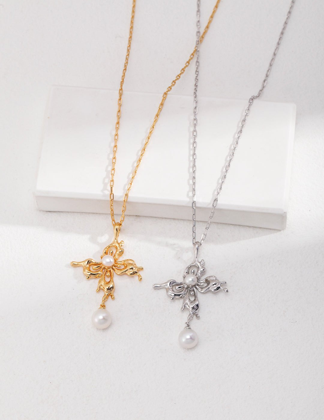 Hollow Butterfly Pearl Necklaces - floysun