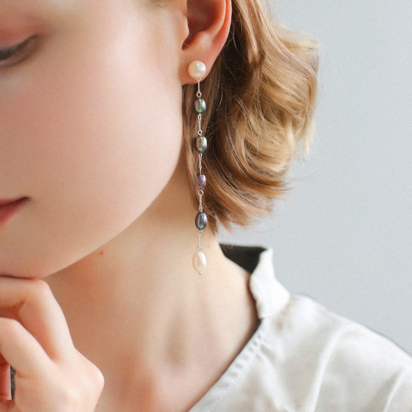 Iridescent Pearl Two-Tone Long Dangle Earrings - floysun