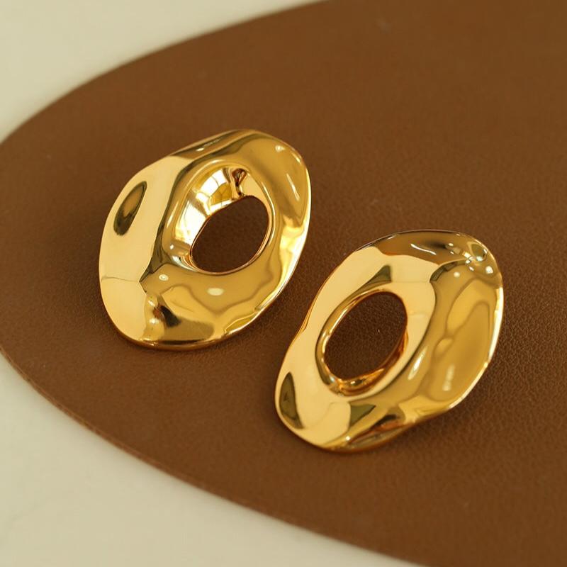 Irregular Geometric Oval Hollow Earrings - floysun