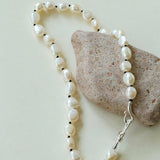 Knot Clasp Pearl Short Necklace - floysun