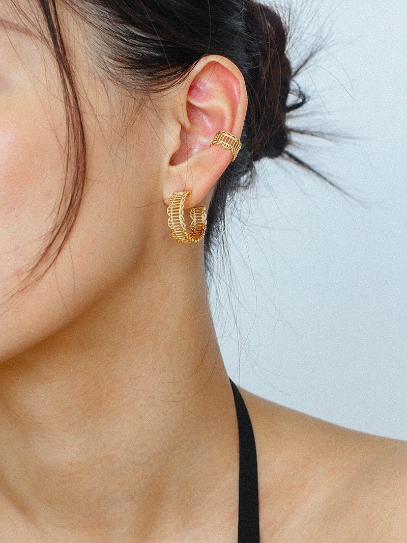 Lace Pattern Diamond Ear Cuff - floysun