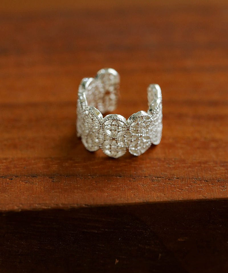 Lace Pattern Diamond Ear Cuff - floysun