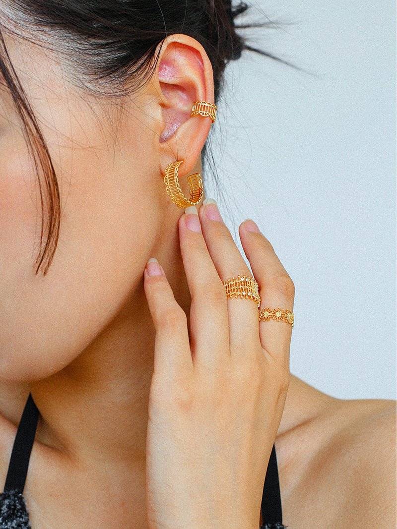 Lace Pattern Diamond Ear Cuff - floysun