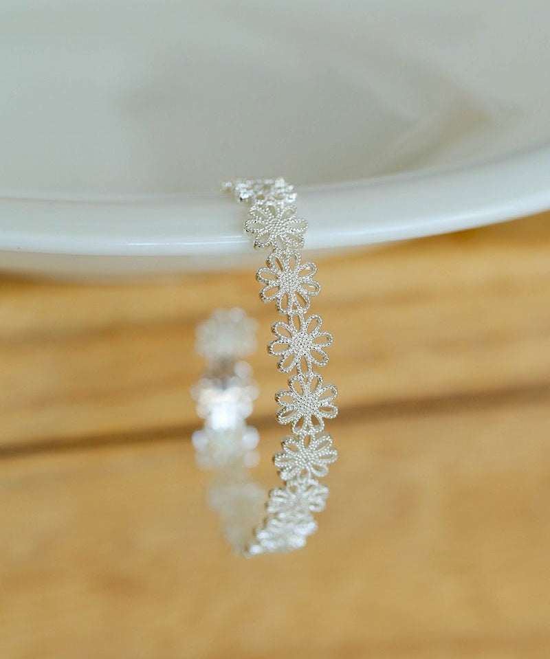 Lace Pattern Diamond Open Bangle - floysun