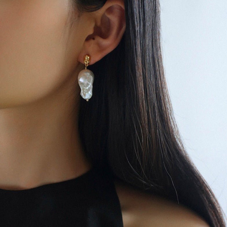 Lava Metal Baroque Pearl Drop Earrings - floysun