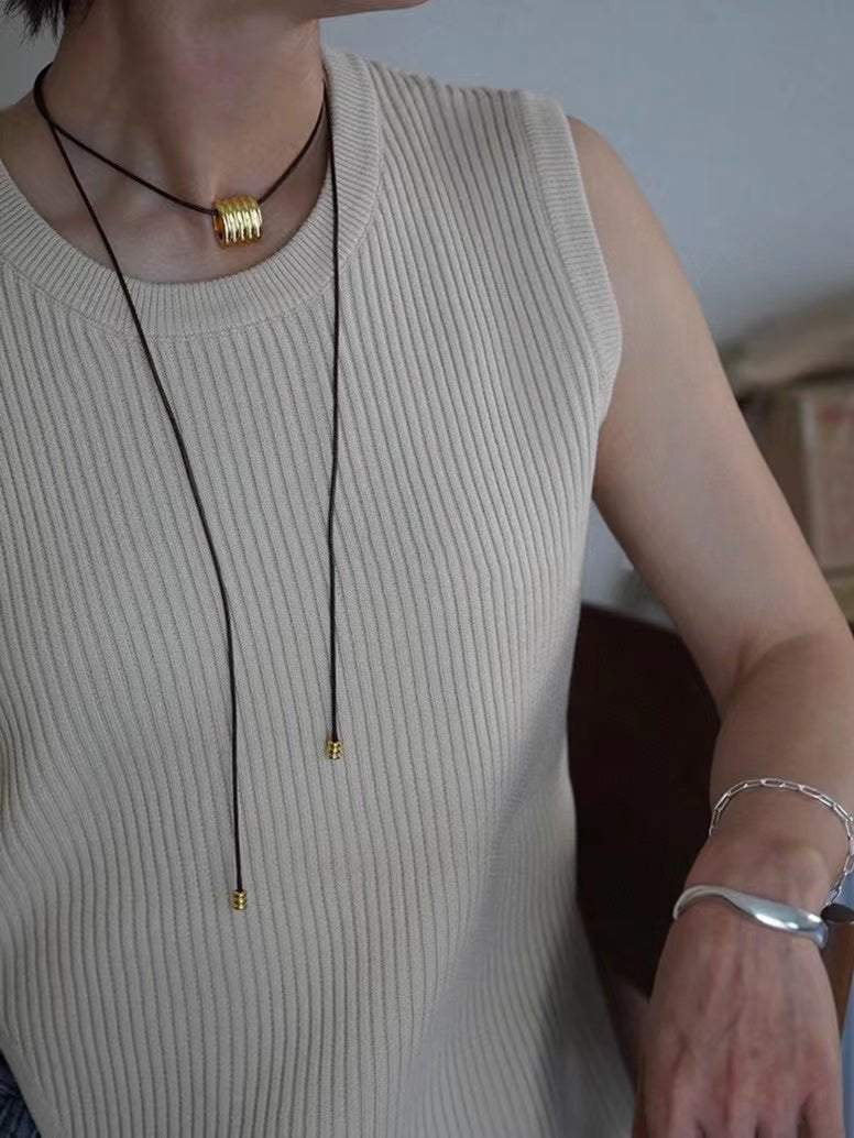 Long Black Leather Necklace with Striped Geometric Pendant - floysun