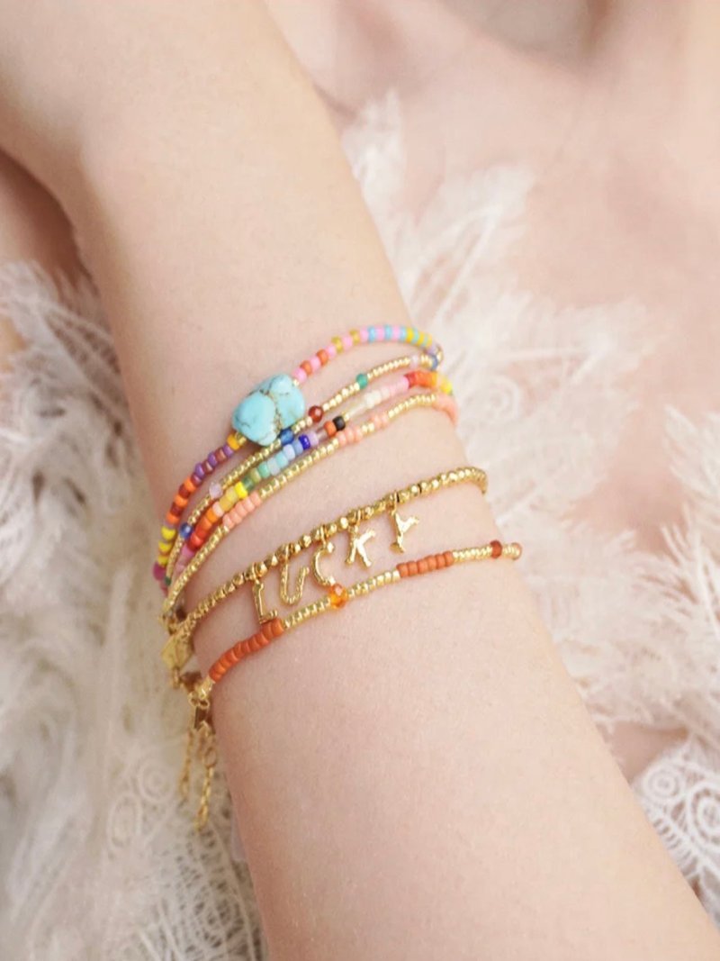 Luxurious Shiny Passepartout Lucky Letter Bracelet - floysun