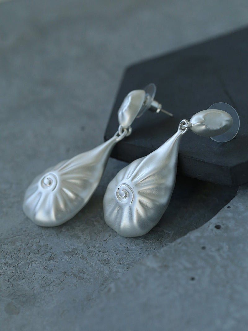 Matte Silver Conch Statement Drop Earrings - floysun