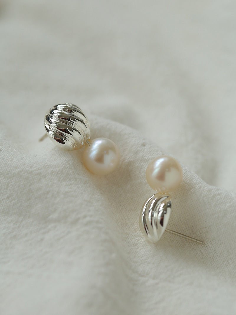 Metal Shell Pearl Drop Earrings - floysun