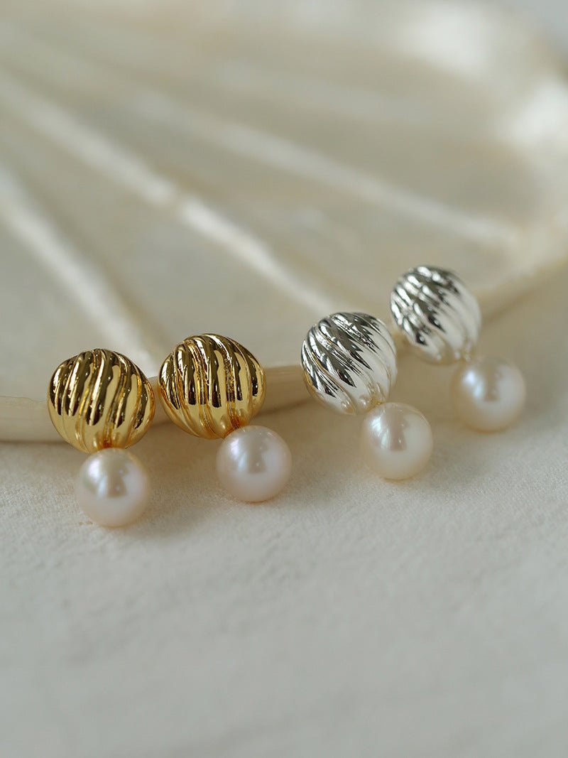 Metal Shell Pearl Drop Earrings - floysun