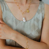 Metal Thick Chain Baroque Pearl Pendant Necklace - floysun