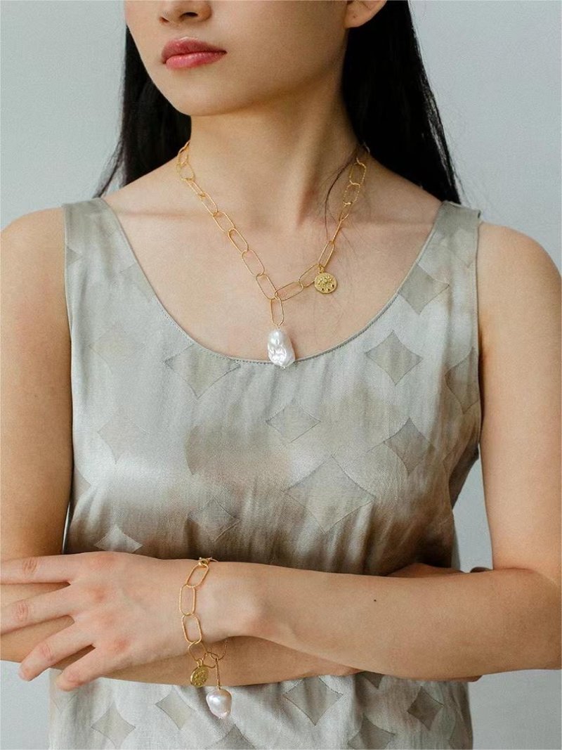 Metal Thick Chain Baroque Pearl Pendant Necklace - floysun