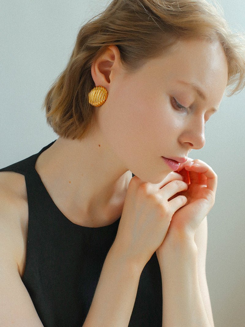 Metallic Striped Texture Oval Earrings - floysun