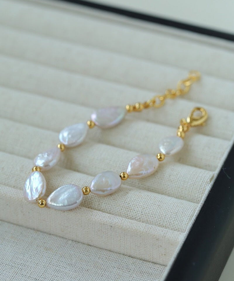 Mini Gold Bead and Teardrop Baroque Pearl Bracelet - floysun