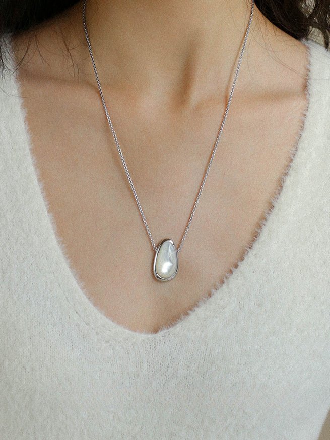 Minimalist 925 Silver Wood Grain Stone White Mother of Pearls Necklace - floysun