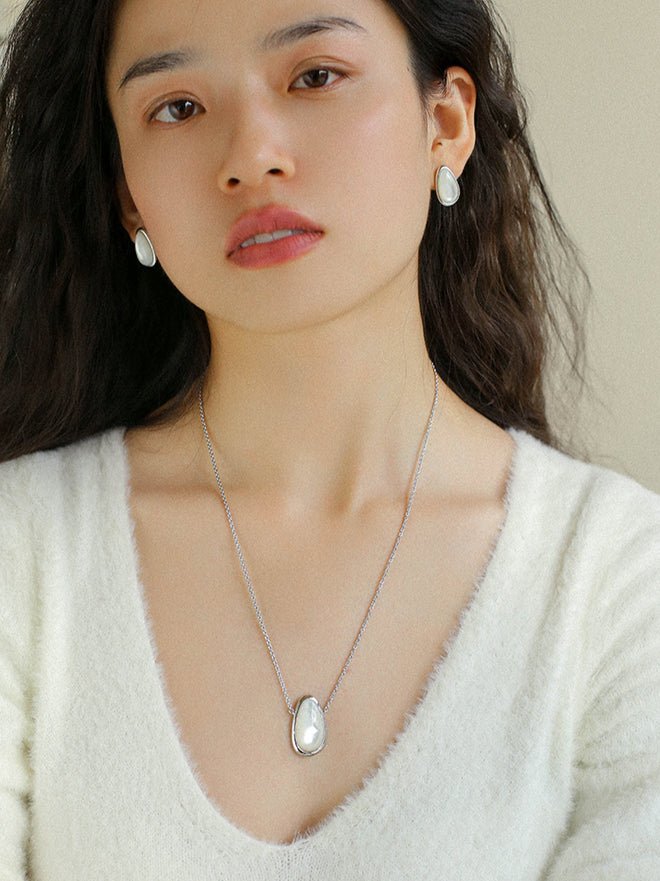 Minimalist 925 Silver Wood Grain Stone White Mother of Pearls Necklace - floysun