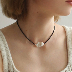 Minimalist Modern Baroque Pearl Black Onyx Beaded Necklace - floysun