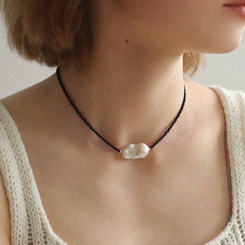 Minimalist Modern Baroque Pearl Black Onyx Beaded Necklace - floysun