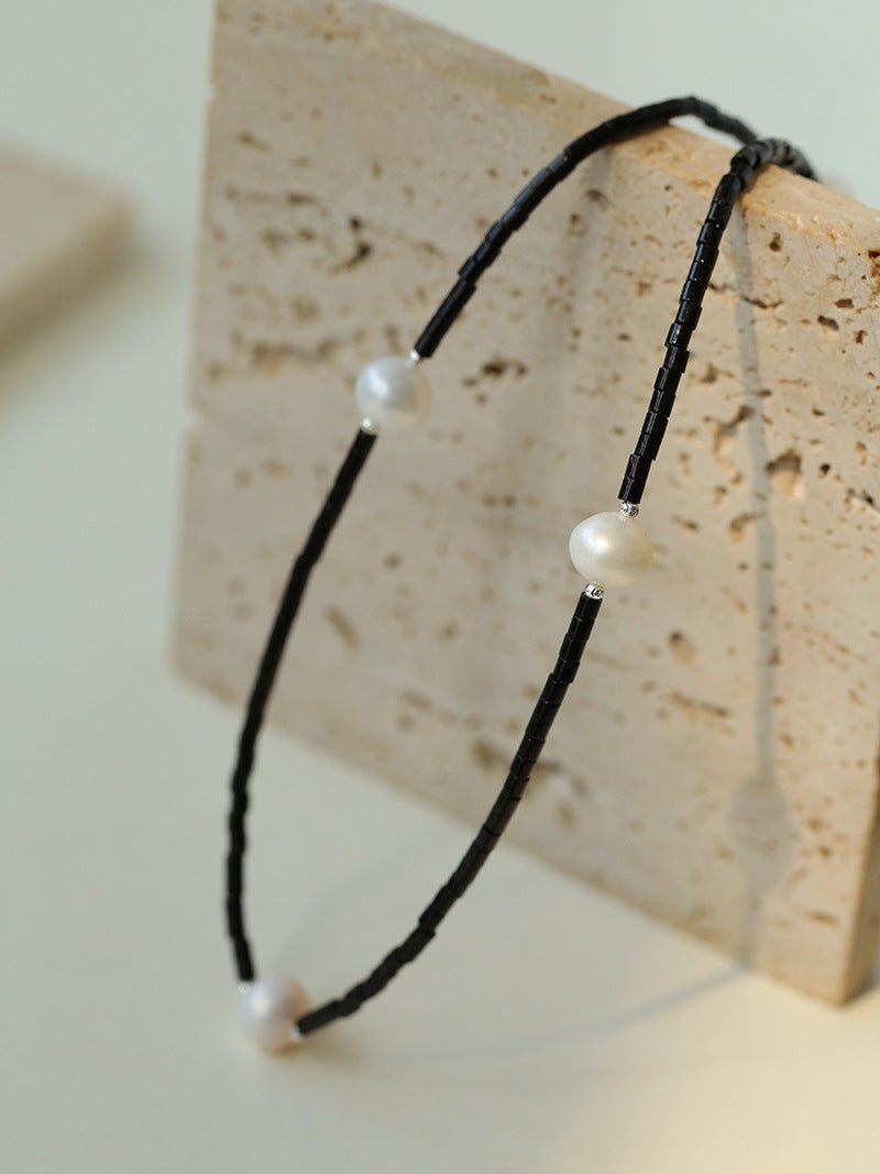 Minimalist Modern Pearl and Black Onyx Beaded Necklace - floysun