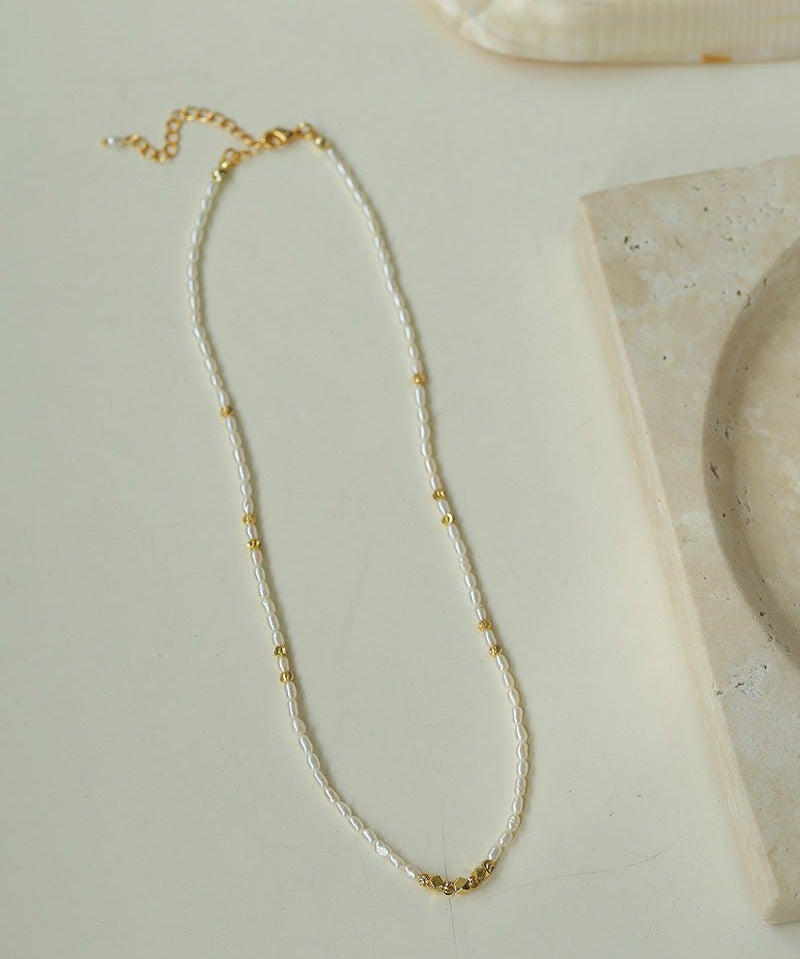 Minimalist Necklace with Small Gold Beads and Rice Pearls - floysun