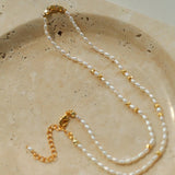 Minimalist Necklace with Small Gold Beads and Rice Pearls - floysun