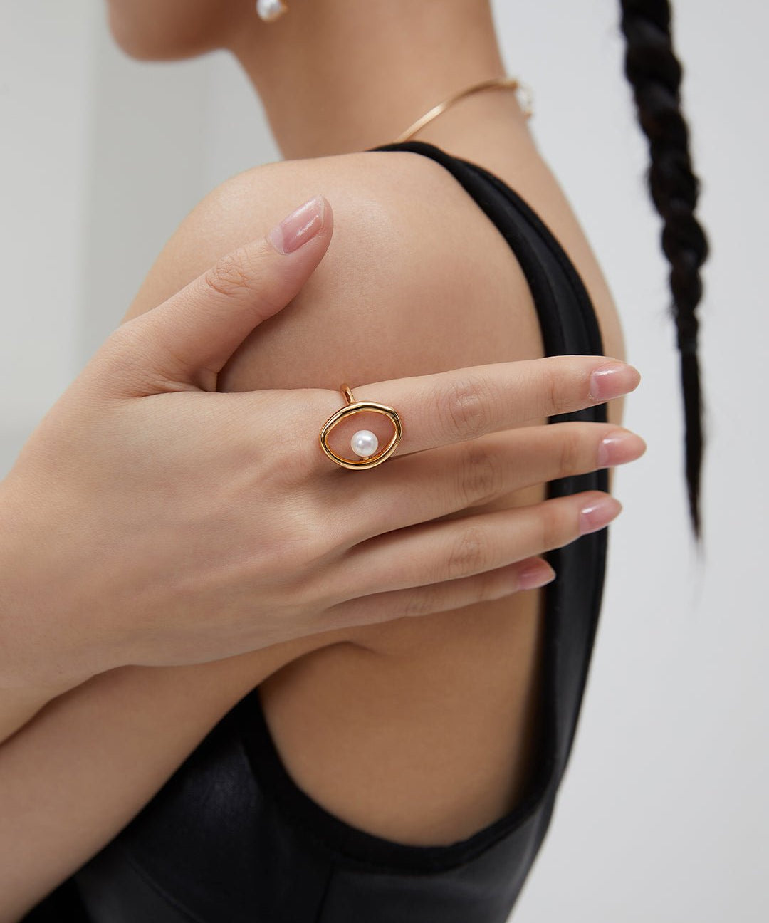 Minimalist Round Sterling Silver Pearl Ring - floysun