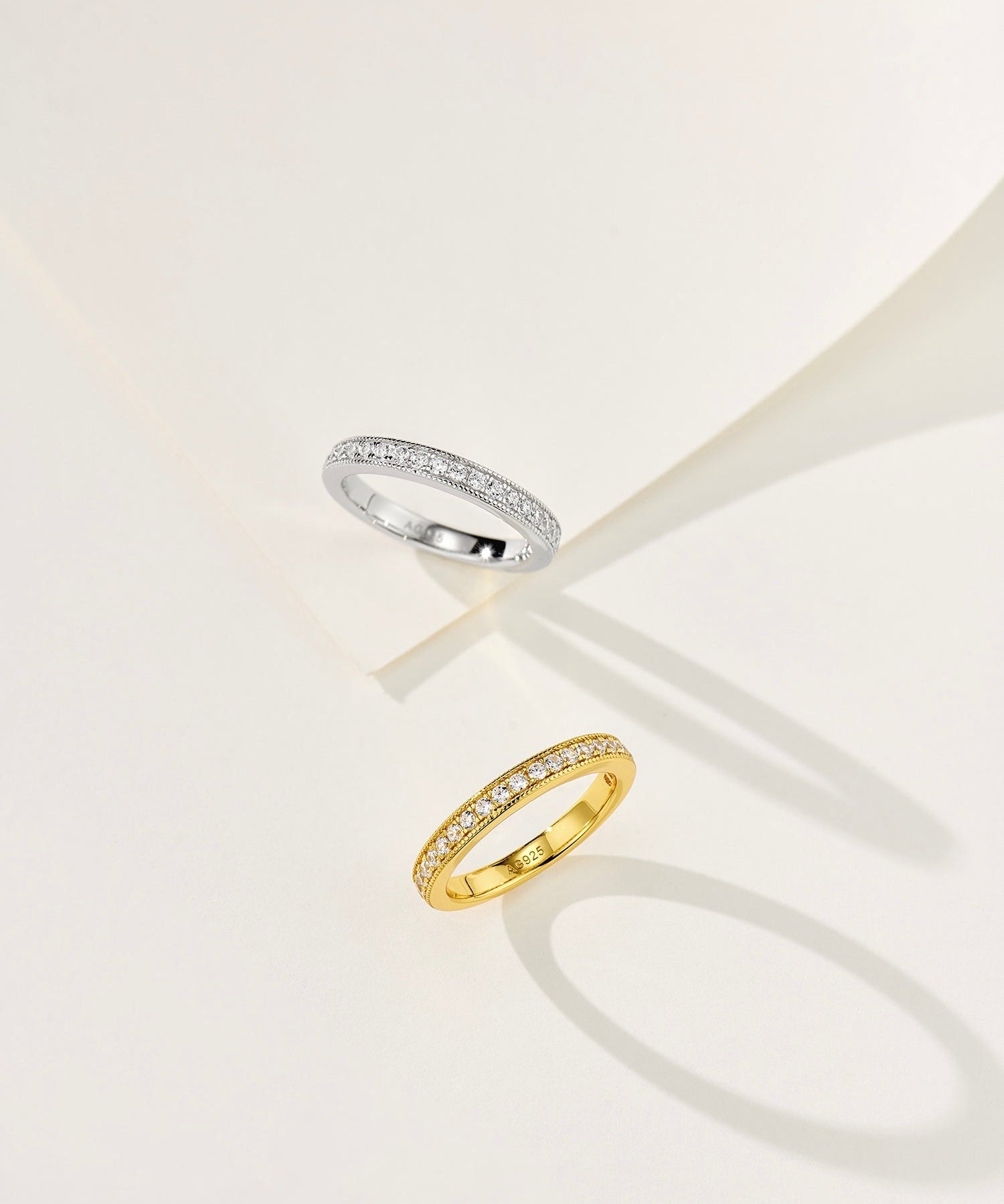 Minimalist Stacking Ring with Diamonds - floysun