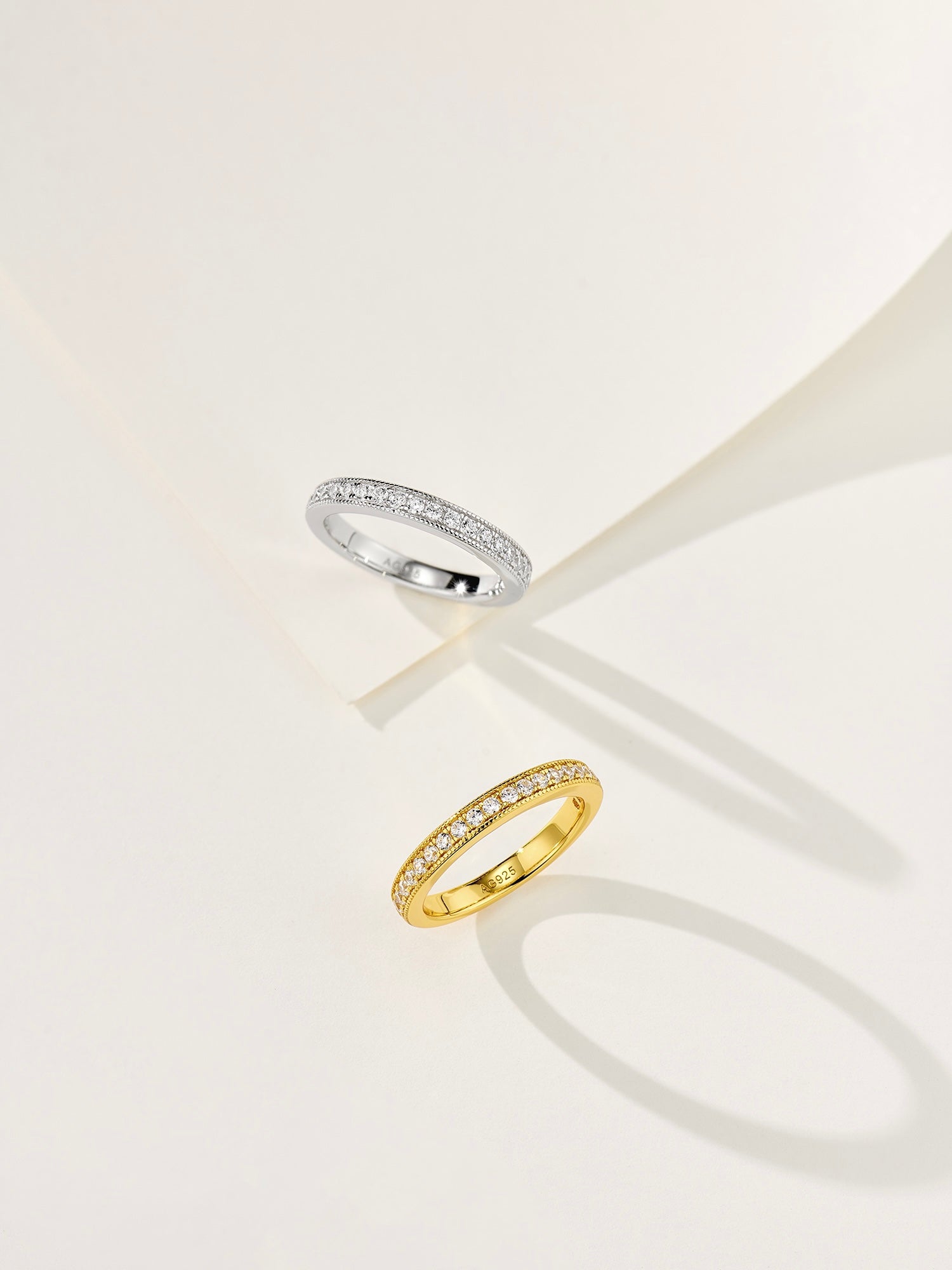 Minimalist Stacking Ring with Diamonds - floysun