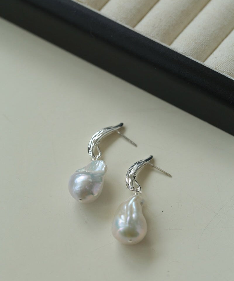 Minimalist Willow Leaf Baroque Pearl Pendant Earrings - floysun